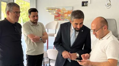 AK Parti Yozgat Merkez İlçe Teşkilatı, Adnan Menderes Bulvarı'ndaki esnafları