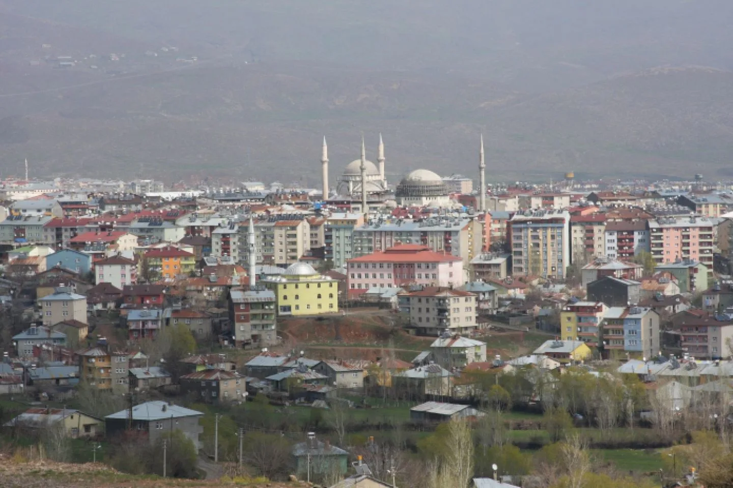 Bingöl’de yeni günde parçalı ve çok bulutlu hava ile birlikte