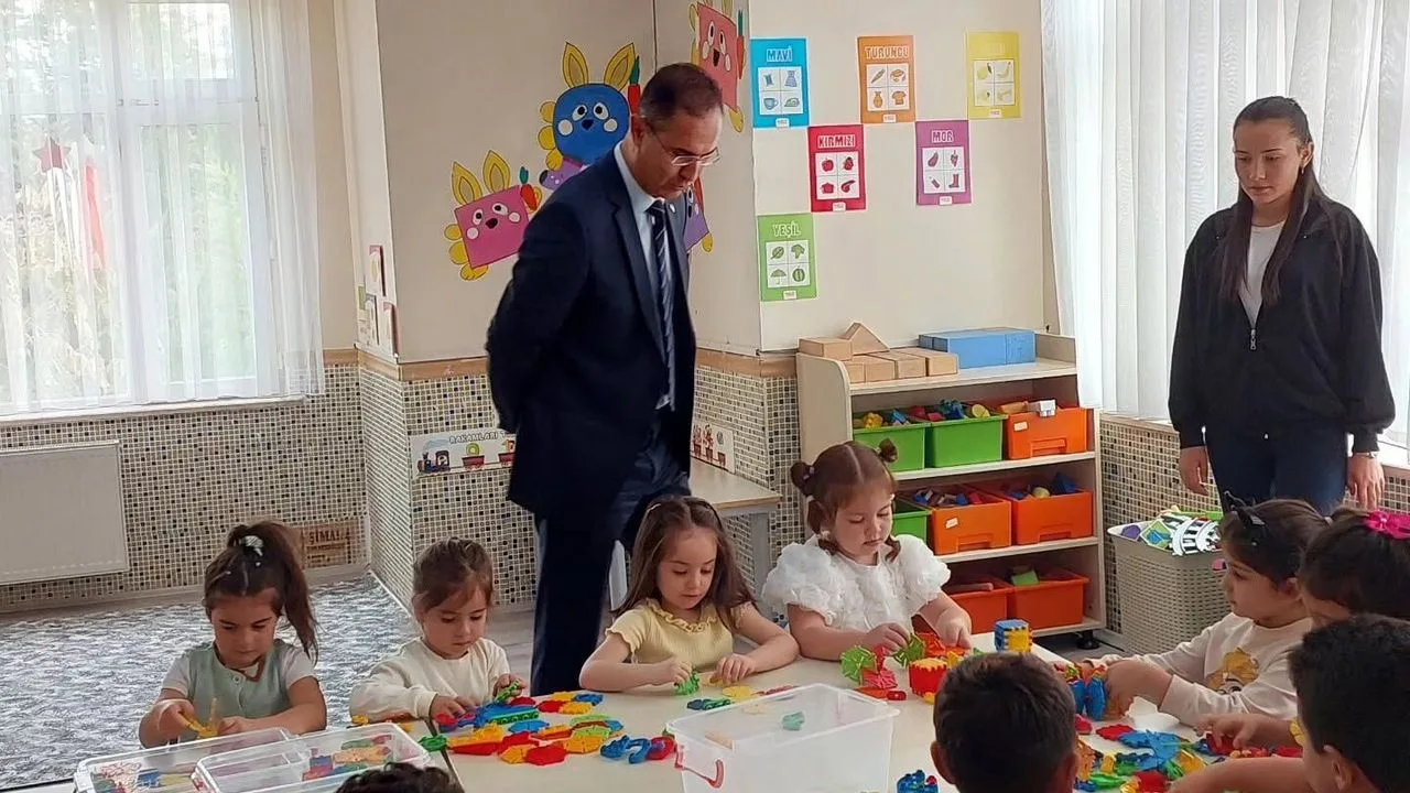 Çiçekdağı İlçe Millî Eğitim Müdürü Serdal Bora, yeni eğitim-öğretim yılının