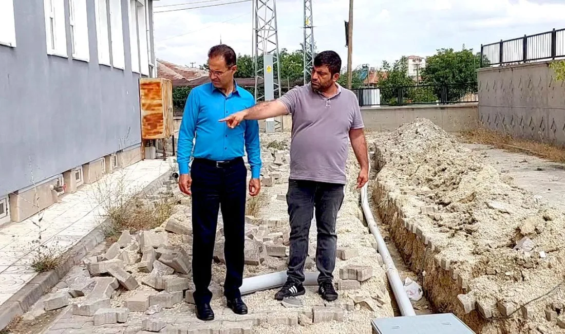 Çiçekdağı’ndaki okullarda yeni eğitim öğretim yılı öncesinde fiziki iyileştirme çalışmaları