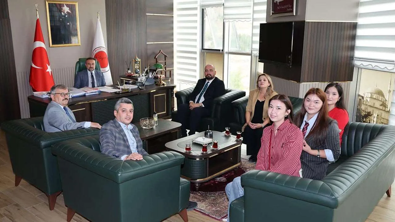 Yozgat Bozok Üniversitesi, Al-Farabi Milli Kazak Üniversitesi ile yürüttüğü Orhun