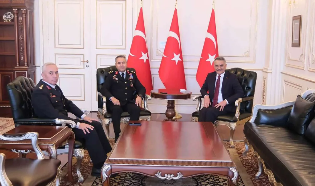 Jandarma Genel Komutan Yardımcısı Korgeneral Murat Bulut, Yozgat'ın Çayıralan ilçesinden