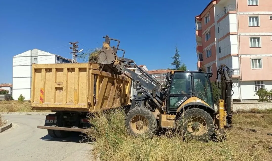Yerköy’ün Ayanoğlu ve Erzurum mahallelerinde çevre kirliliğine neden olan boş