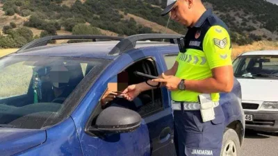 Yozgat'ta jandarma ekipleri, alkollü araç kullanan üç sürücüye toplam 195
