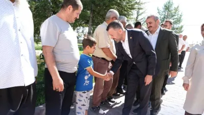 AK Parti Yozgat Milletvekili Süleyman Şahan, Ovakent Beldesi'nde Belediye Başkanı