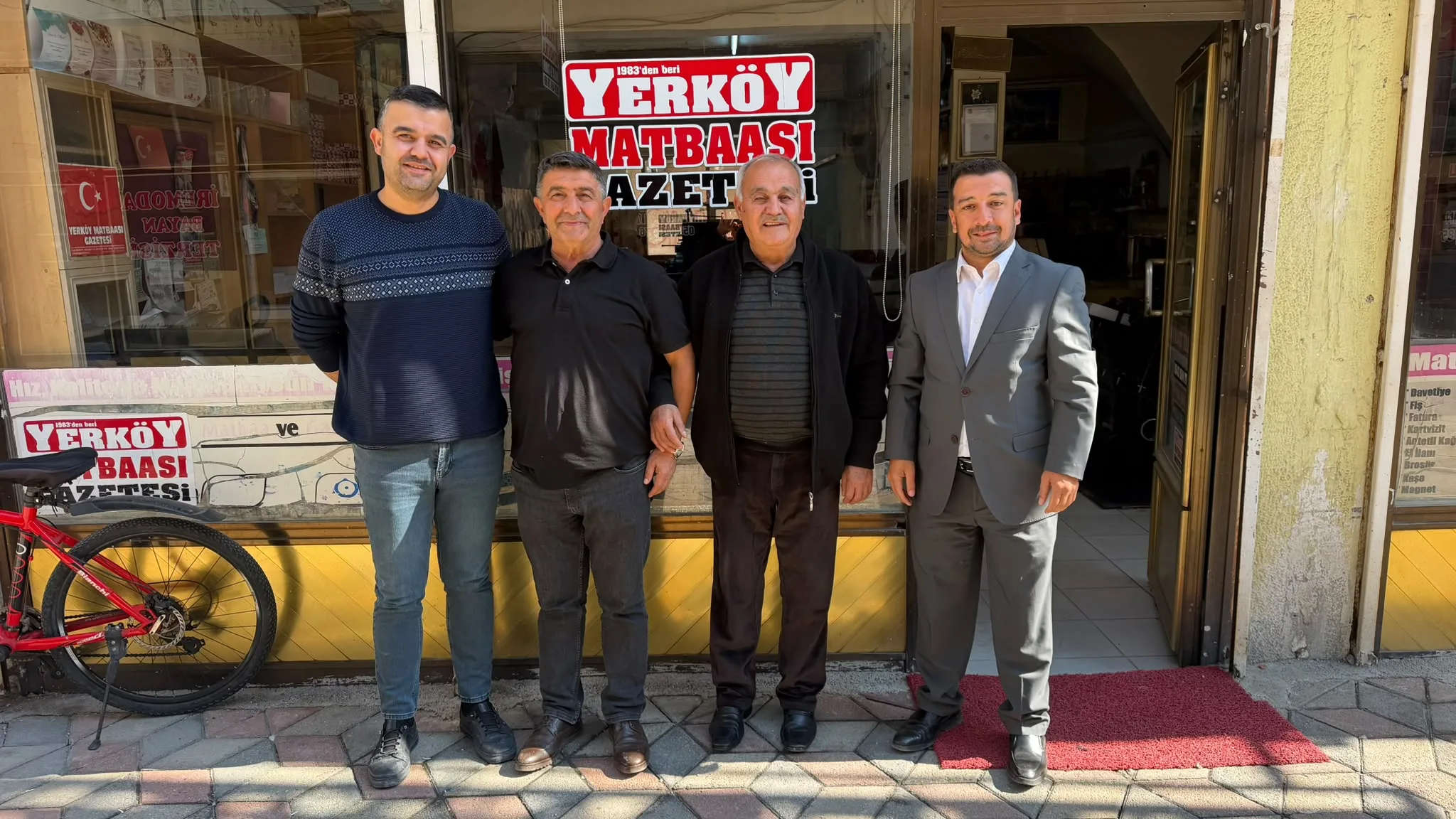 AK Parti Yerköy İlçe Başkanı Serkan Işık’tan Gazetemize Anlamlı Ziyaret AK Parti Yerköy İlçe Başkanı Serkan Işık’tan Gazetemize Anlamlı Ziyaret