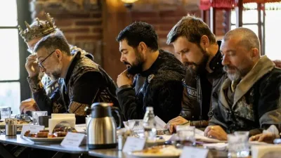 Aşk ve Taht bugün saat kaçta, hangi kanalda? 14 Ekim
