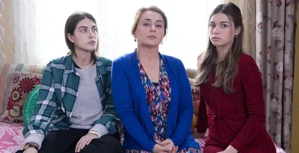 Fazilet Hanım ve Kızları bugün var mı, bu akşam saat