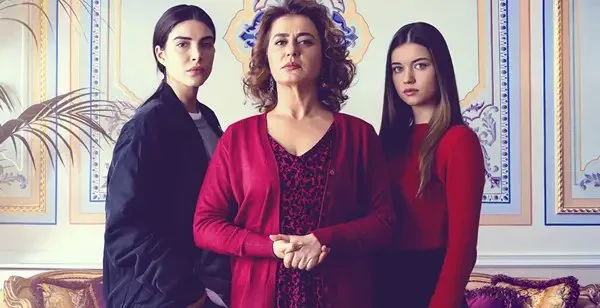 Fazilet Hanım ve Kızları Bugün Var mı? Star TV Yayın Akışı Fazilet Hanım ve Kızları – Star TV program görseli