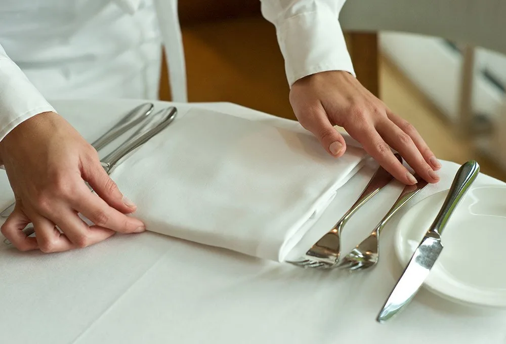 Restoran Dedektifi Hangi Kanalda? 9 Ekim 2026 Cuma Yayın Saati Belli Oldu Restoran Dedektifi – DMAX program görseli